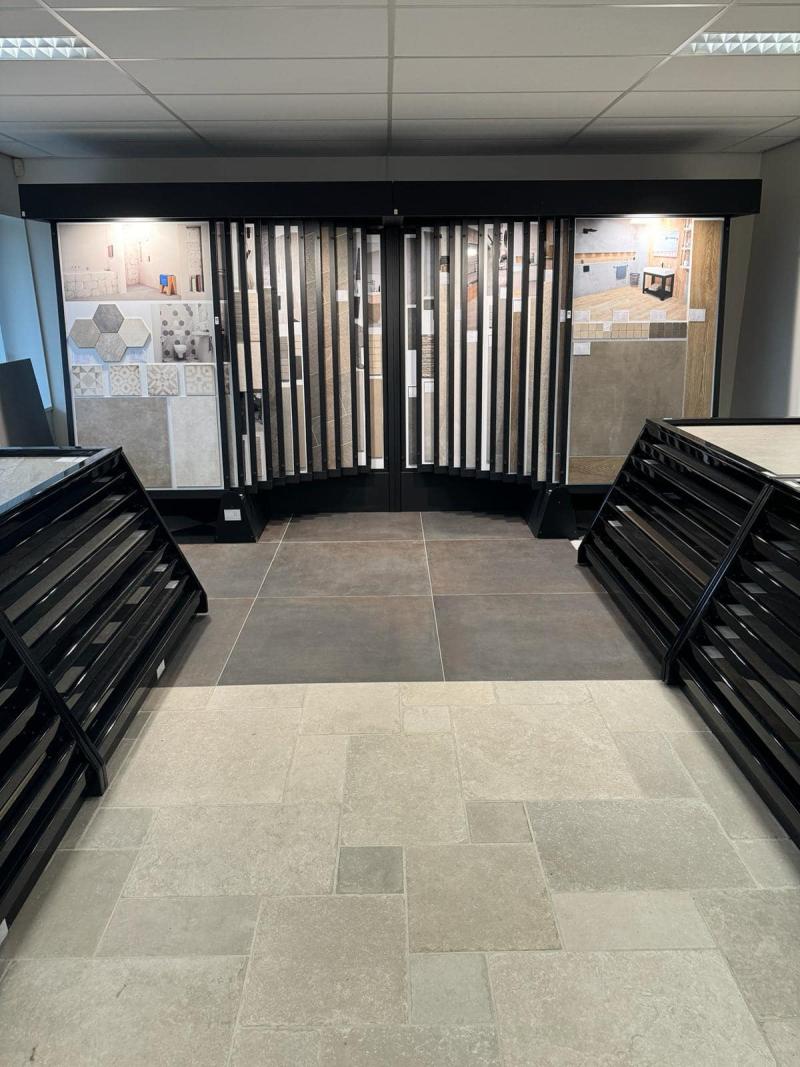  Showroom tegels in Roermond